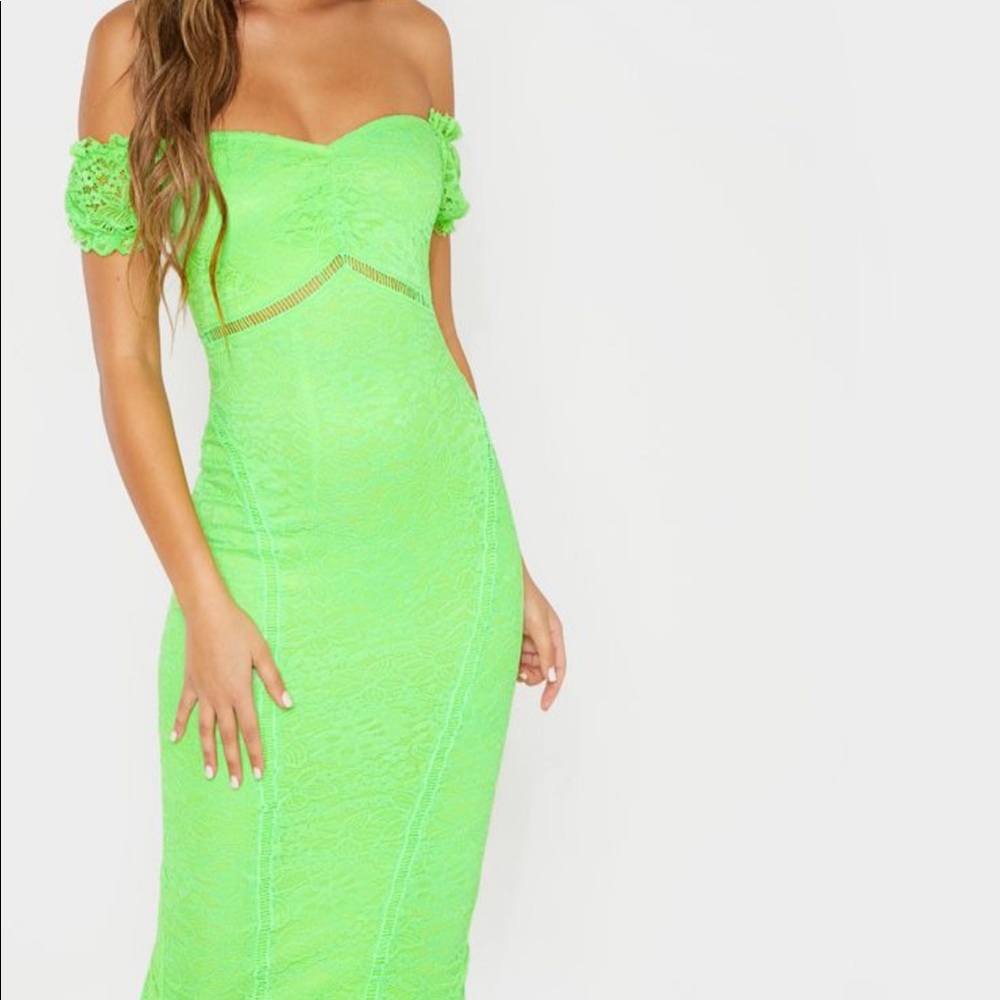 Pretty little thing - lime green dress